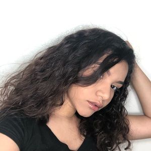 Meet your Posher, Diana